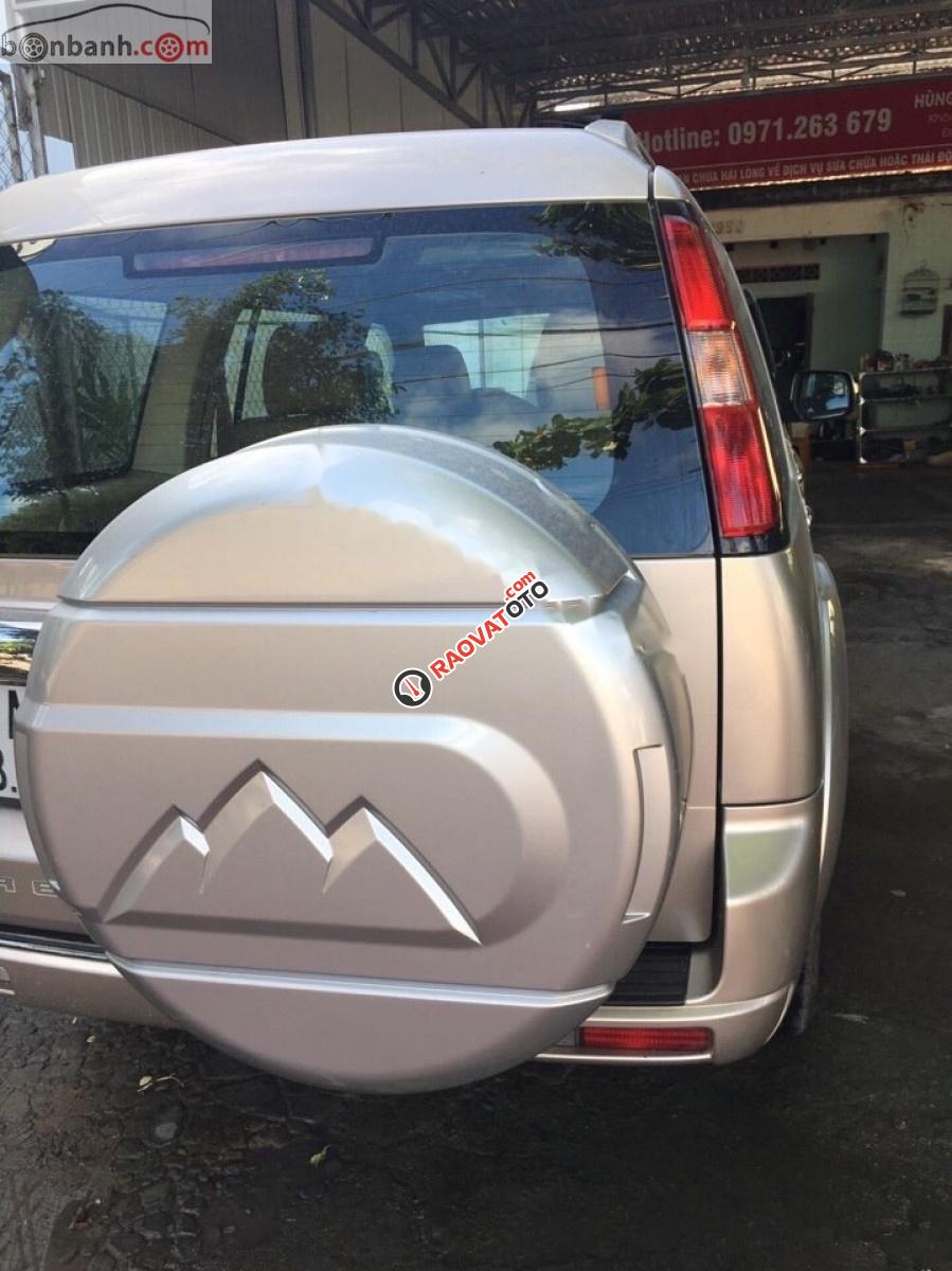 Bán Ford Everest 2.5 MT năm 2009, màu hồng phấn-4