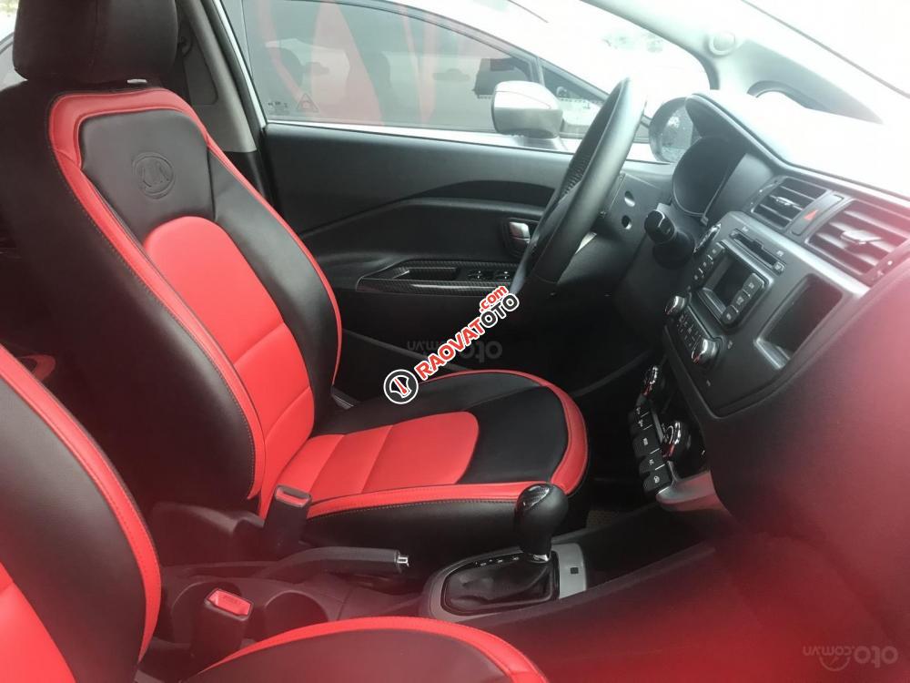 Cần bán Kia Rio AT sản xuất 2014, màu bạc, xe nhập số tự động-0