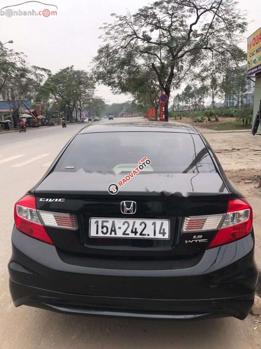 Cần bán xe Honda Civic 1.8 AT 2014, màu đen, xe đi giữ gìn cẩn thận-3