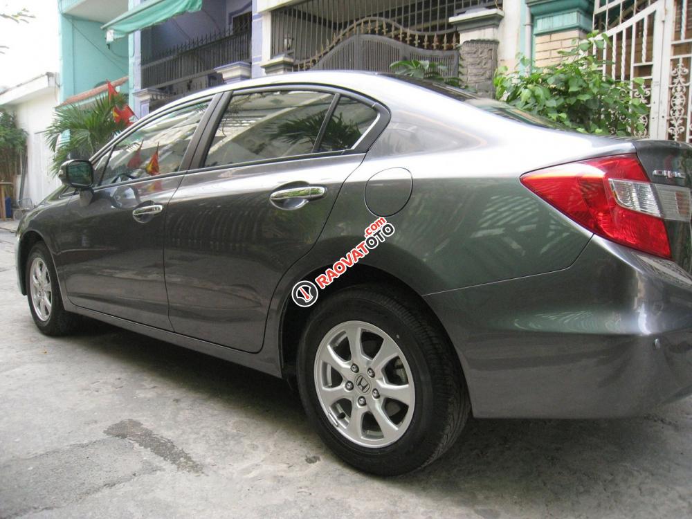 Bán Honda Civic 1.8 AT 2013, xám chì rất đẹp-1