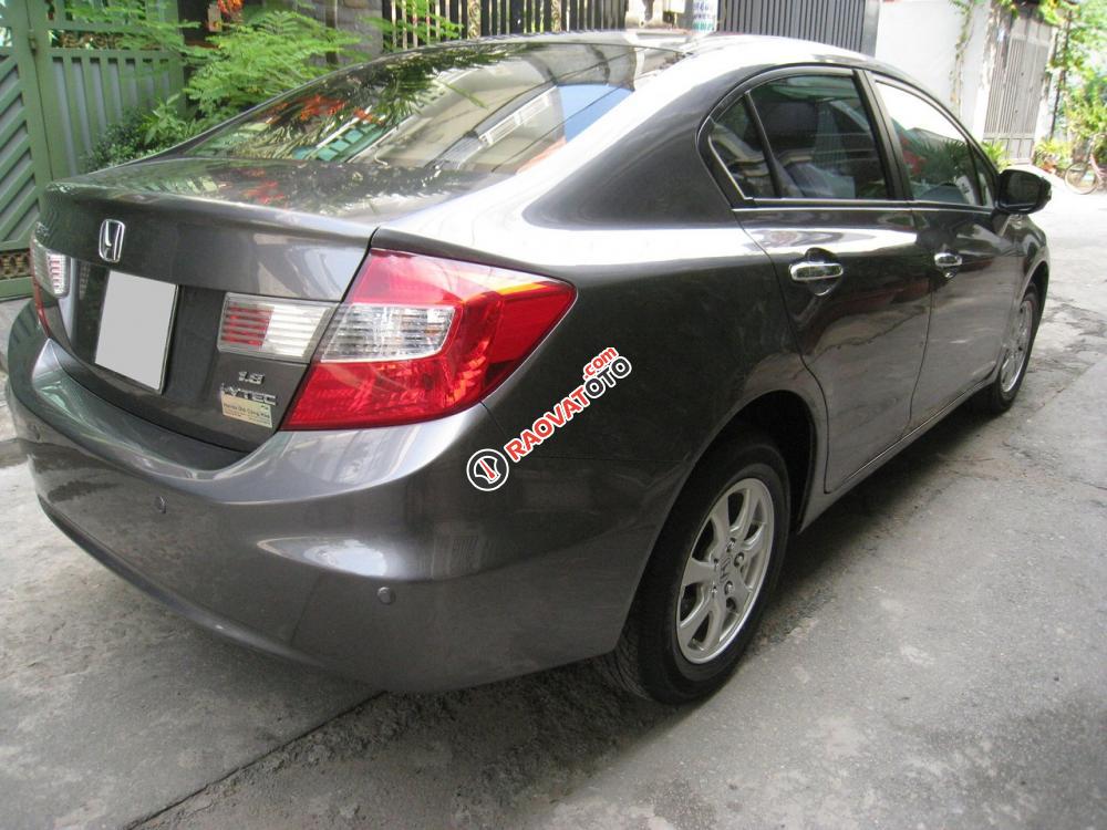 Bán Honda Civic 1.8 AT 2013, xám chì rất đẹp-2