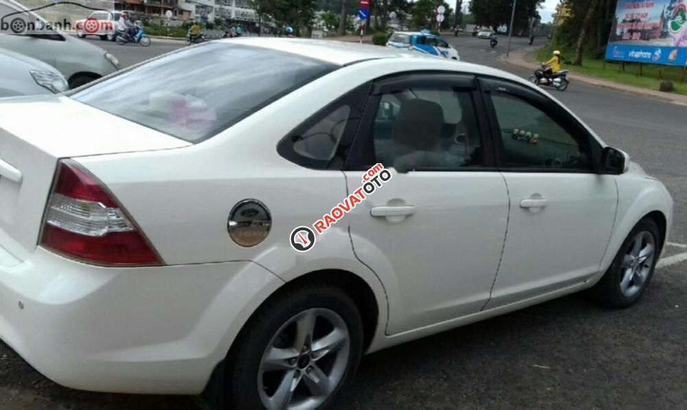 Bán Focus 1.8 MT 2011, xe chính chủ sử dụng-4