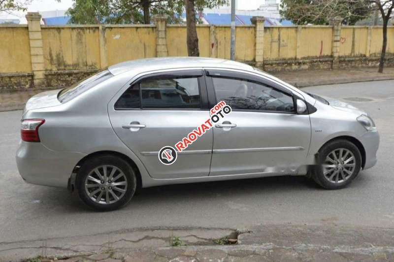 Bán ô tô Toyota Vios E 1.5MT đời 2013, màu bạc số sàn, 368tr-4
