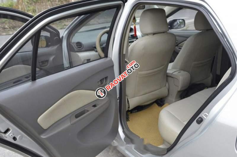 Bán ô tô Toyota Vios E 1.5MT đời 2013, màu bạc số sàn, 368tr-3