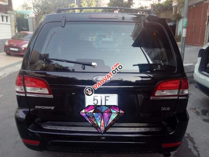 Bán chiếc xe Ford Escape 2.3 đời 2009, màu đen, số tự động, xe rất đẹp-1