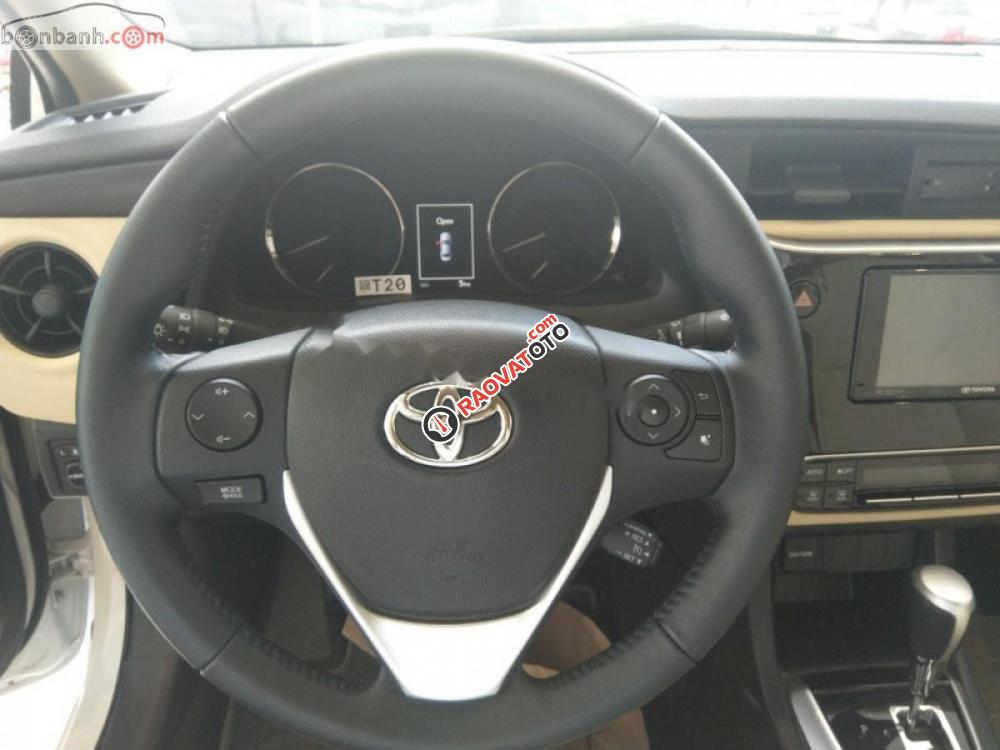 Cần bán xe Toyota Corolla altis 1.8 CVT sản xuất 2019, màu trắng-5