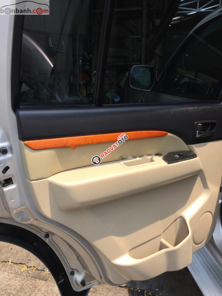 Cần bán lại xe Ford Everest AT 2011, màu hồng, số tự động -6