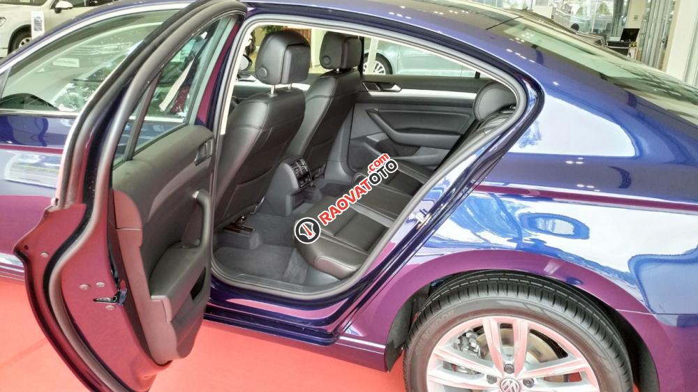 Bán xe Volkswagen Passat Bluemotion, Sedan sang trọng, nhập từ Đức nguyên chiếc chính hãng mới 100% - LH: 0933 365 188-6