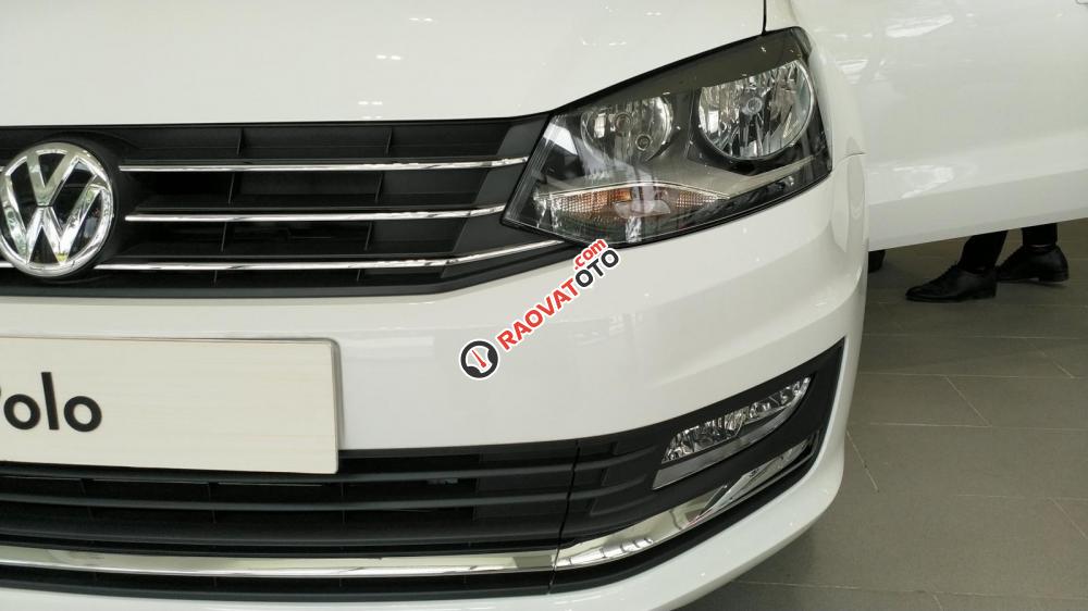 Bán xe Volkswagen Polo Sedan, xe Đức nhập khẩu nguyên chiếc chính hãng mới 100% giá tốt nhất - LH: 0933 365 188-0