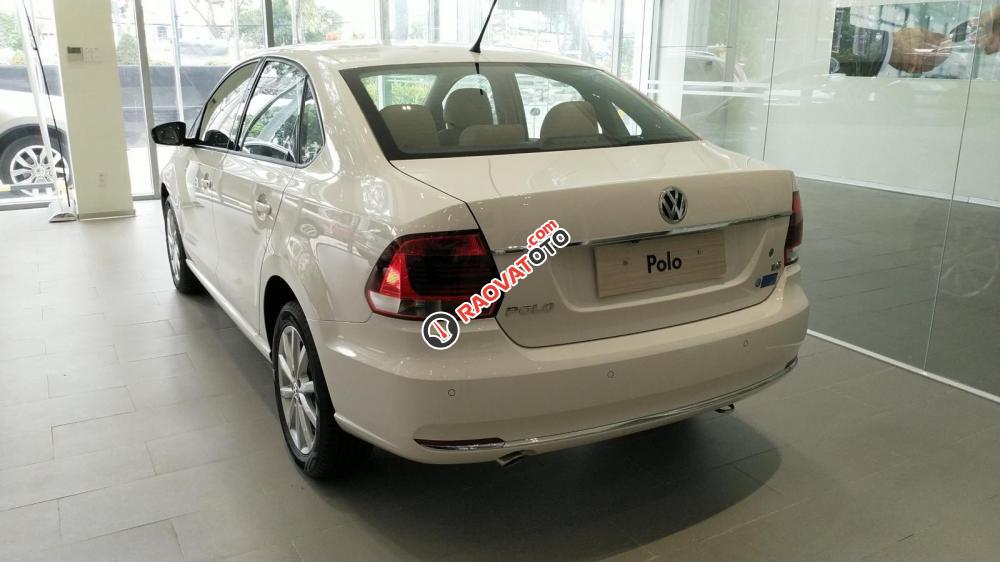 Bán xe Volkswagen Polo Sedan, xe Đức nhập khẩu nguyên chiếc chính hãng mới 100% giá tốt nhất - LH: 0933 365 188-9