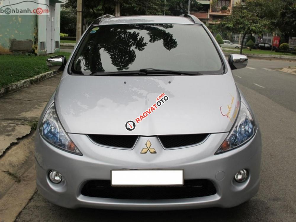 Cần bán lại xe Mitsubishi Grandis 2.4Mivec 2008, màu bạc, giá tốt-0