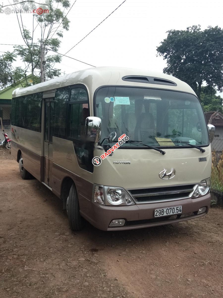 Bán County Limousine kính liền, ghế 2/2 thân ngắn do nhà máy Đô Thành-2
