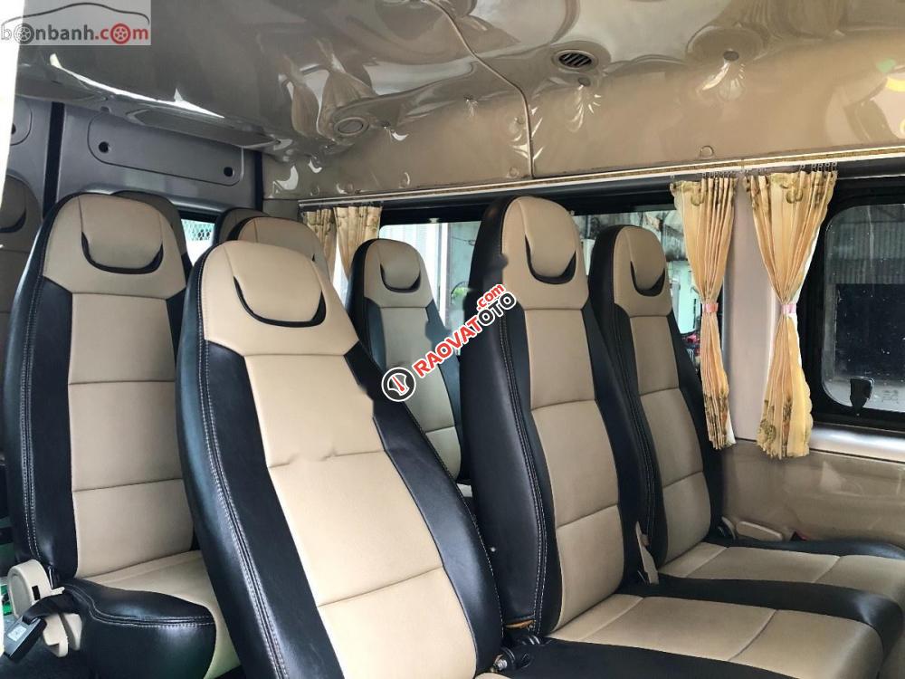 Gia đình cần bán xe Ford Transit đời 2015, đăng kí tư nhân chính chủ-1