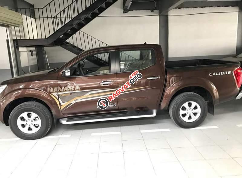 Bán Nissan Navara EL 2.5 AT 2WD 2018, màu nâu, nhập khẩu nguyên chiếc-0