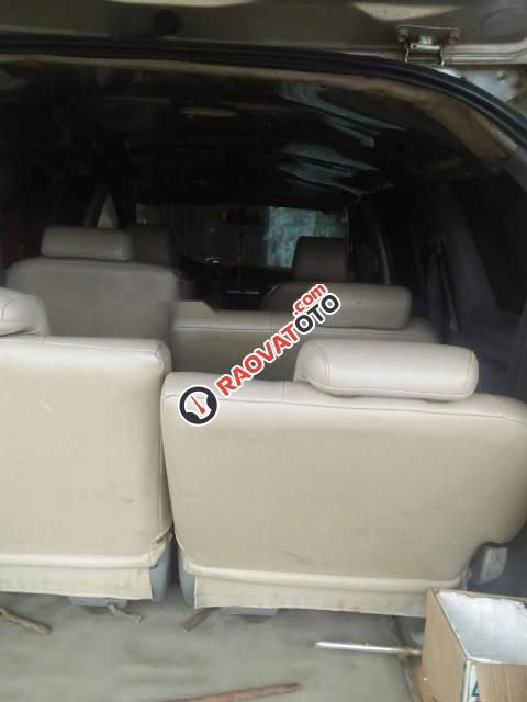 Bán Toyota Innova J đời 2009, màu bạc, giá tốt-0