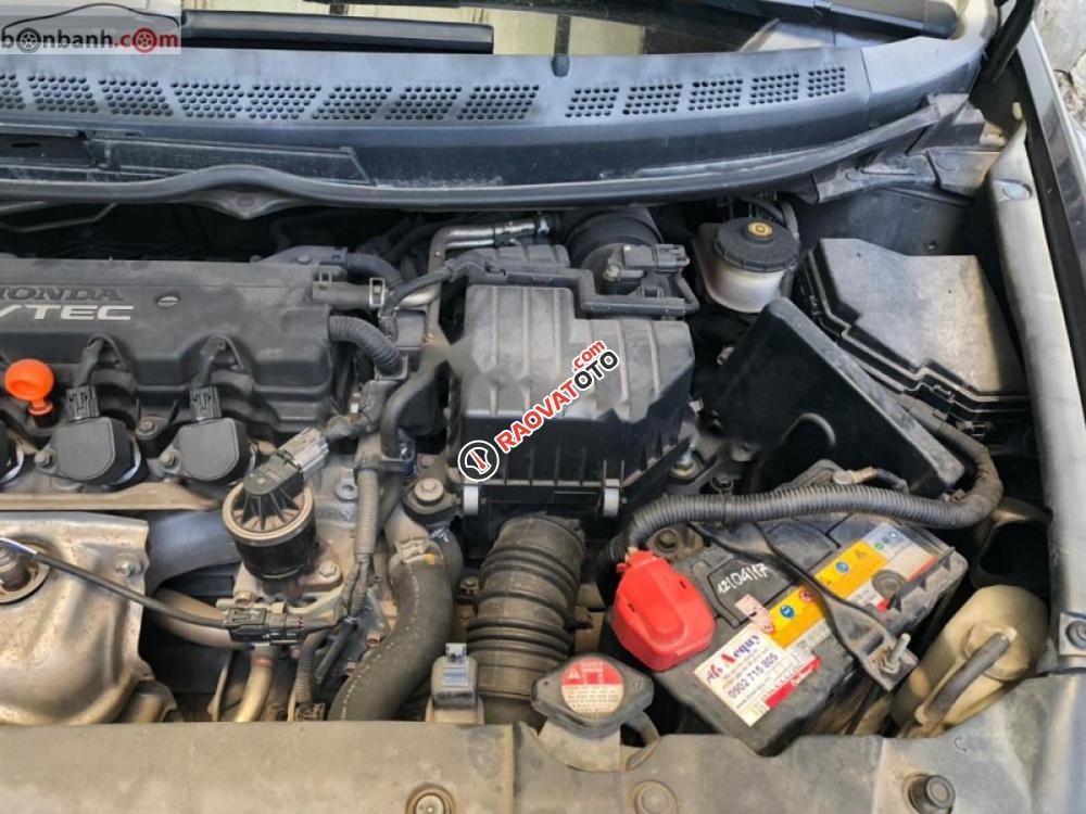 Cần bán gấp Honda Civic 1.8 AT sản xuất 2006, màu đen chính chủ, giá tốt-6