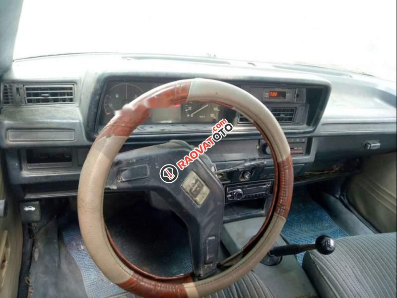 Cần bán gấp Toyota Corolla KE70 sản xuất 1981, màu trắng, nhập khẩu nguyên chiếc, giá tốt-3