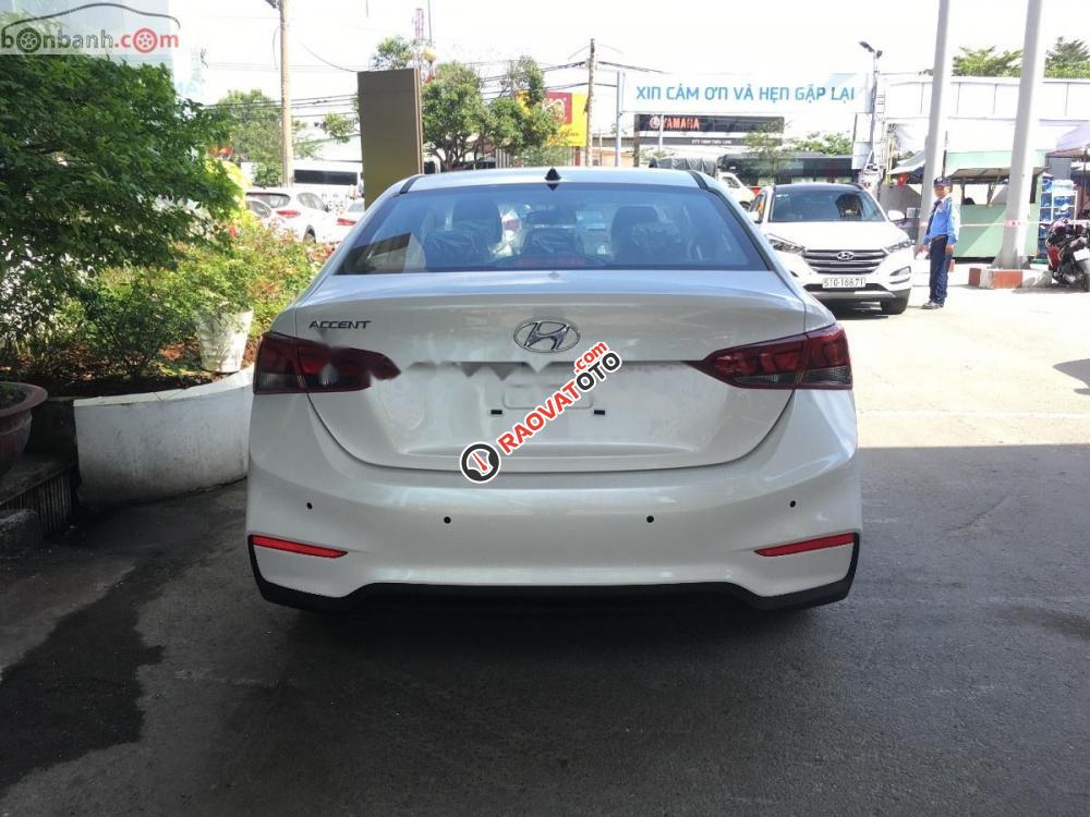 Bán xe Hyundai Accent 1.4L MT đời 2019, màu trắng-2