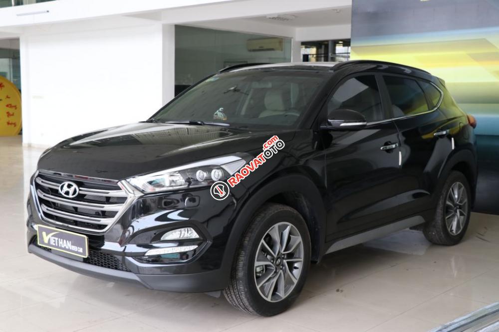 Bán Hyundai Tucson 2.0 đời 2018, màu đen giá cạnh tranh-0
