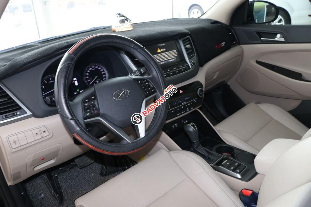 Bán Hyundai Tucson 2.0 đời 2018, màu đen giá cạnh tranh-6