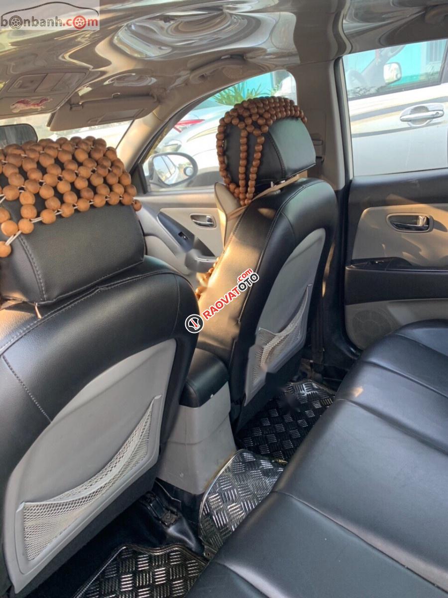 Bán Hyundai Avante 1.6 MT 2011, màu trắng, xe đẹp, máy êm-0