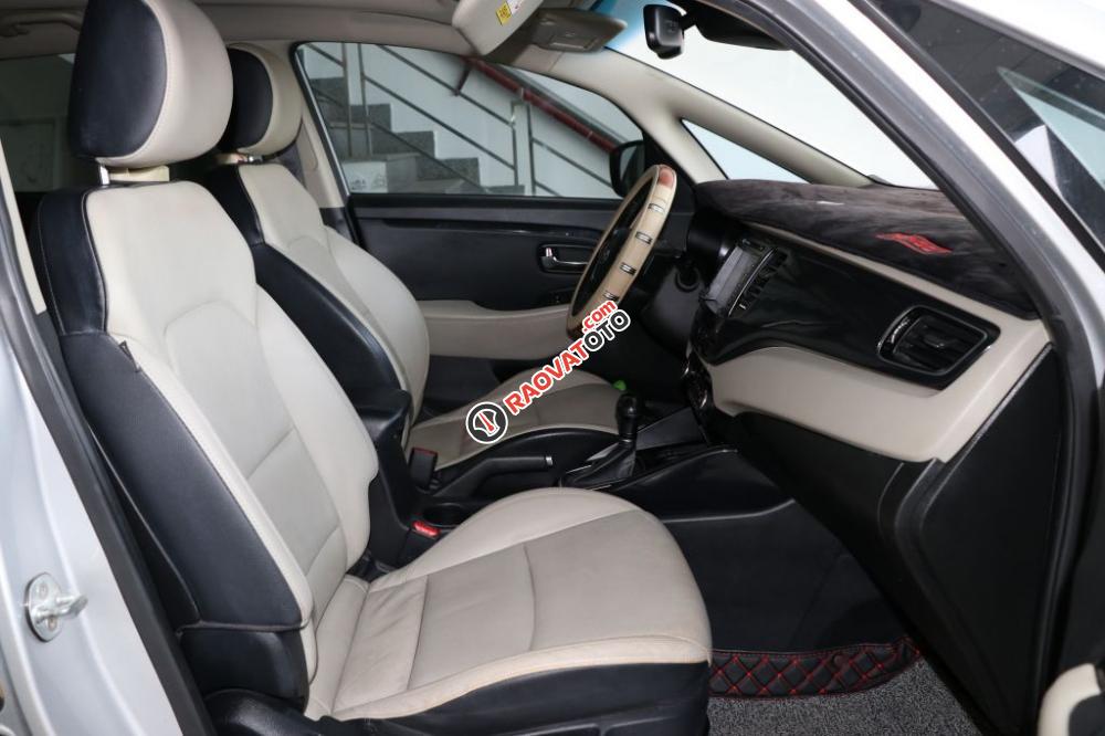 Cần bán xe Kia Rondo GATH 2.0AT sản xuất 2014, màu bạc, 558 triệu-5