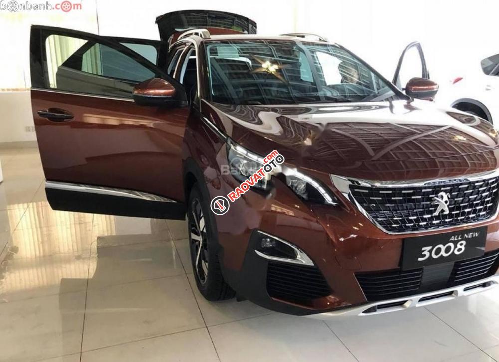 Bán xe Peugeot 3008 2019, số tự động, máy xăng, màu nâu, nội thất màu đen-0