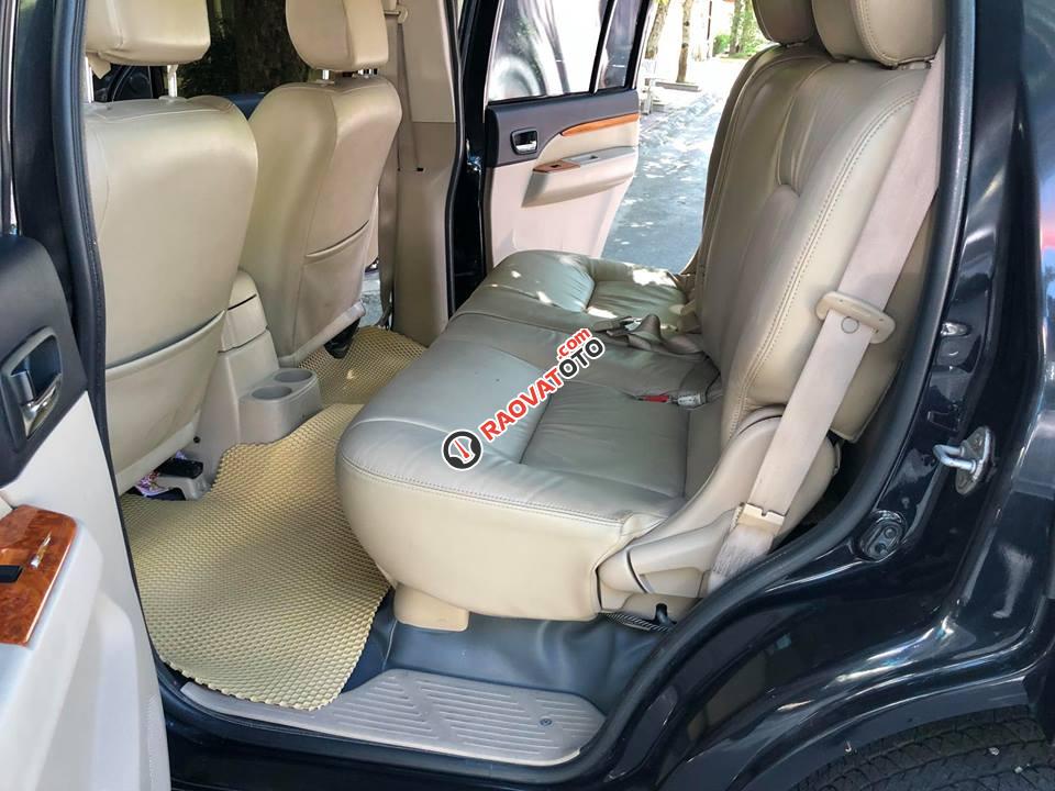 Bán Ford Everest 2011 AT dầu màu đen rất mới-6