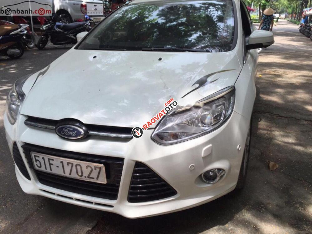 Bán Ford Focus Hachback 2.0L, mới lướt 5.000km, xe đẹp như mới-2