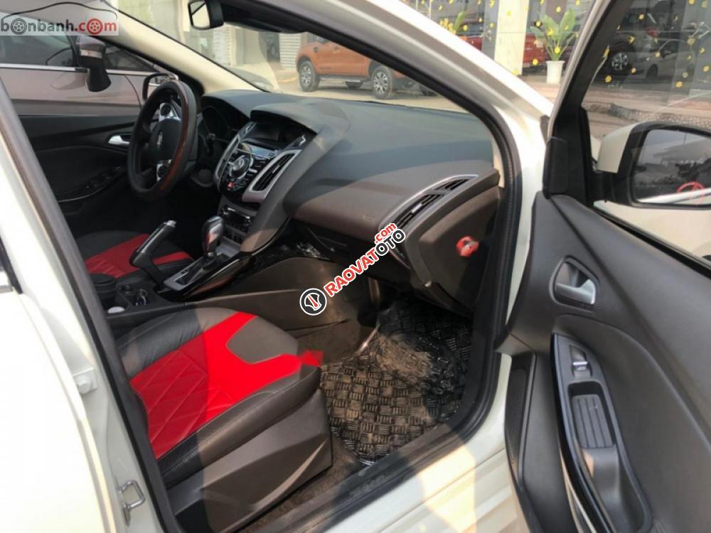 Bán Ford Focus Hachback 2.0L, mới lướt 5.000km, xe đẹp như mới-5