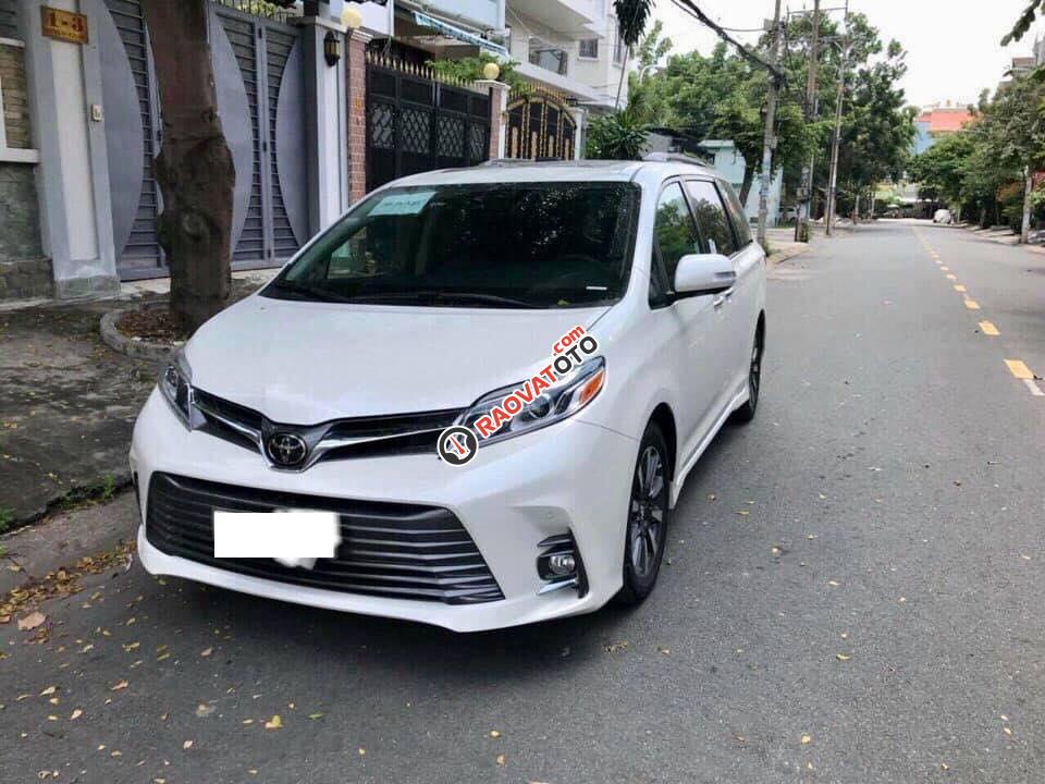 Bán xe Toyota Sienna Limited 2018 đã qua sử dụng siêu lướt giá tốt - LH Ms Hương 0945392468-0
