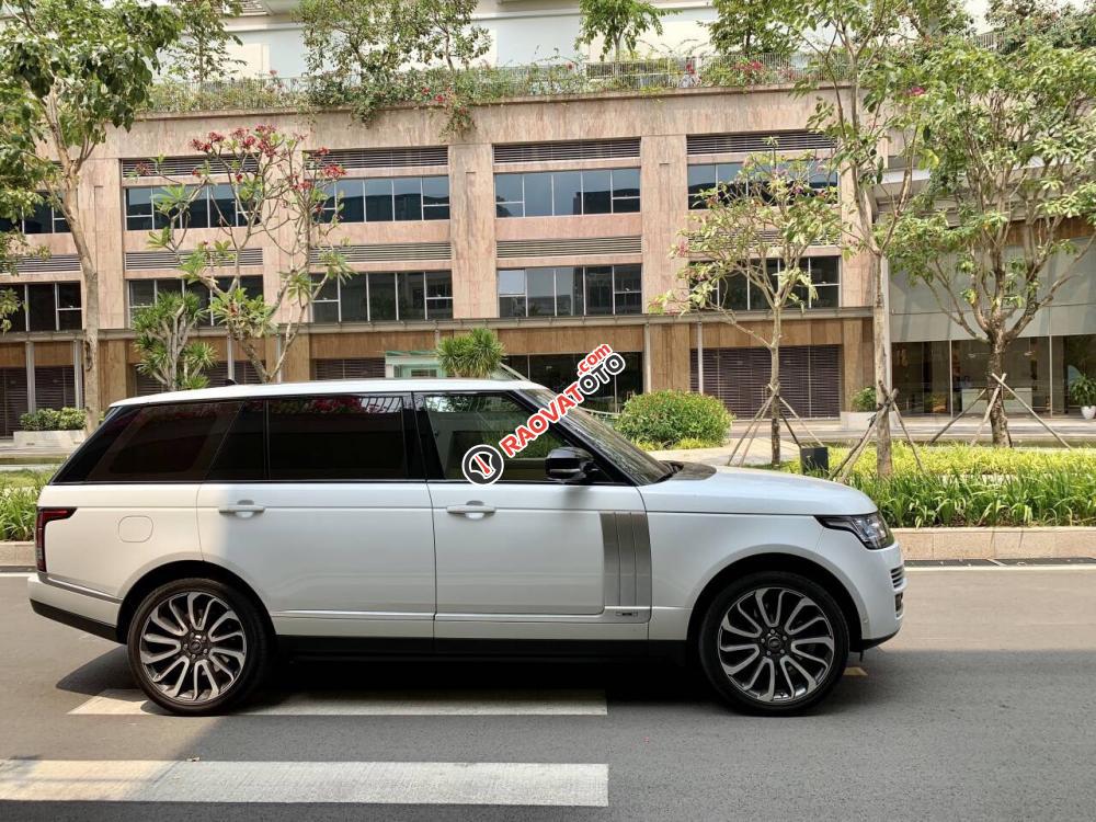 Range Rover Autobiography LWB model 2017-4