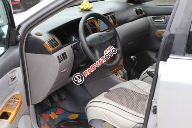 Bán Toyota Corolla altis 1.8MT năm 2004, màu bạc đẹp như mới giá cạnh tranh-1