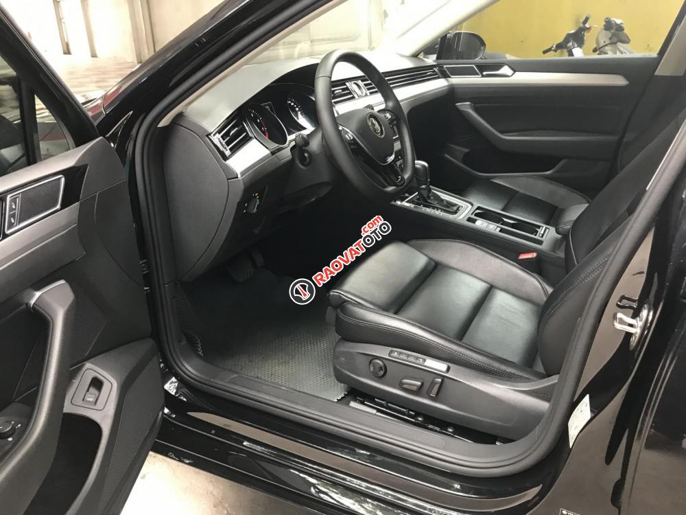 Cần bán Volkswagen Passat Tsi bluemotion 2017, màu đen, nhập khẩu nguyên chiếc-9