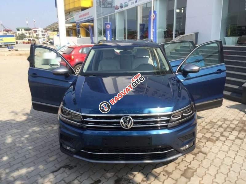 Cần bán Volkswagen Tiguan năm sản xuất 2018, xe nhập Đức-5