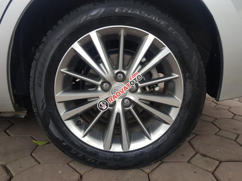 Bán Toyota 1.8G đời 2019, giá 635tr-14