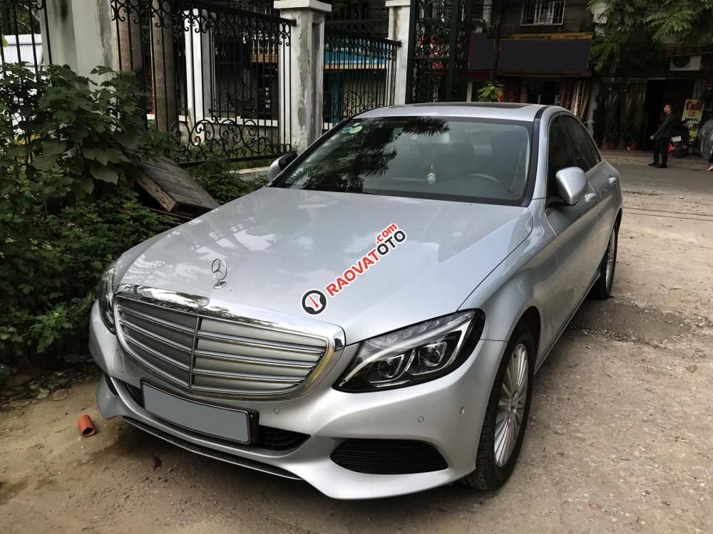 Bán ô tô Mercedes C250 Exclusive 2016, màu bạc hợp mệnh kim, chính chủ-9