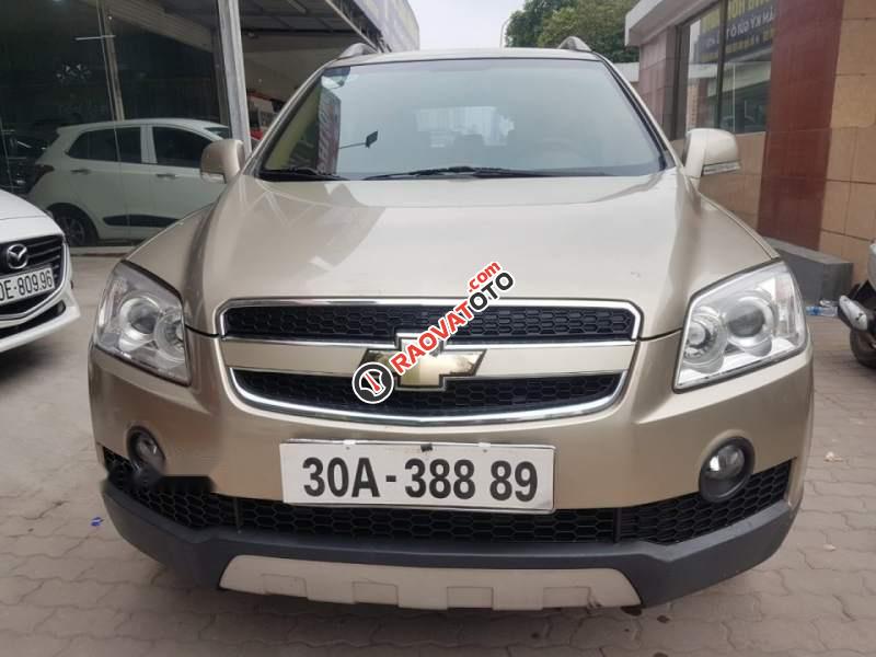 Cần bán Chevrolet Captiva LTZ sản xuất 2009, màu vàng số tự động, giá tốt-4