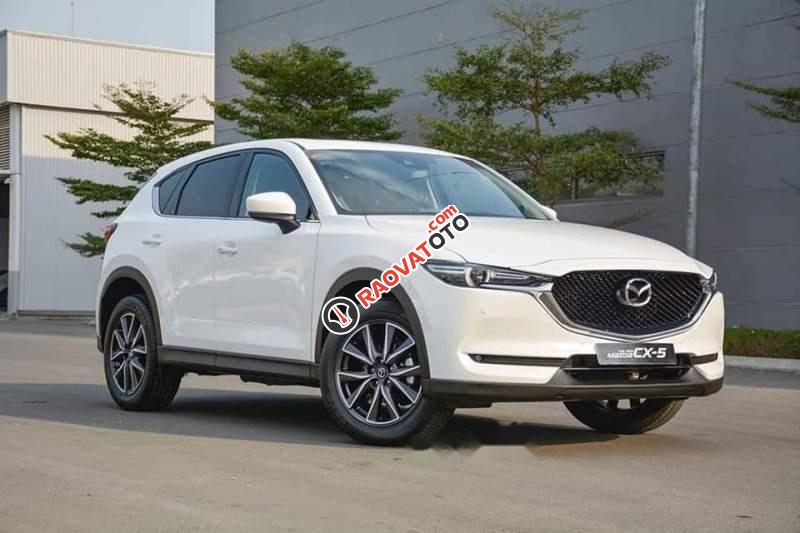 Cần bán xe Mazda CX 5 sản xuất năm 2019, màu trắng, nhập khẩu nguyên chiếc-3