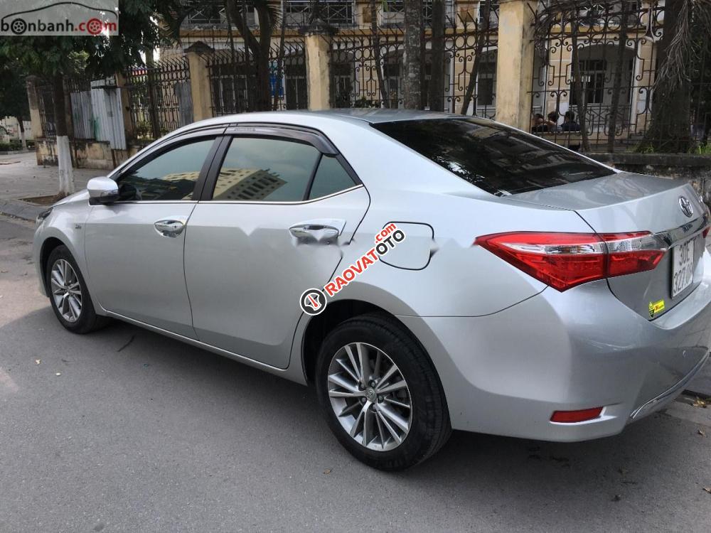 Bán xe Toyota Corolla altis 1.8G AT 2016, màu bạc số tự động -3