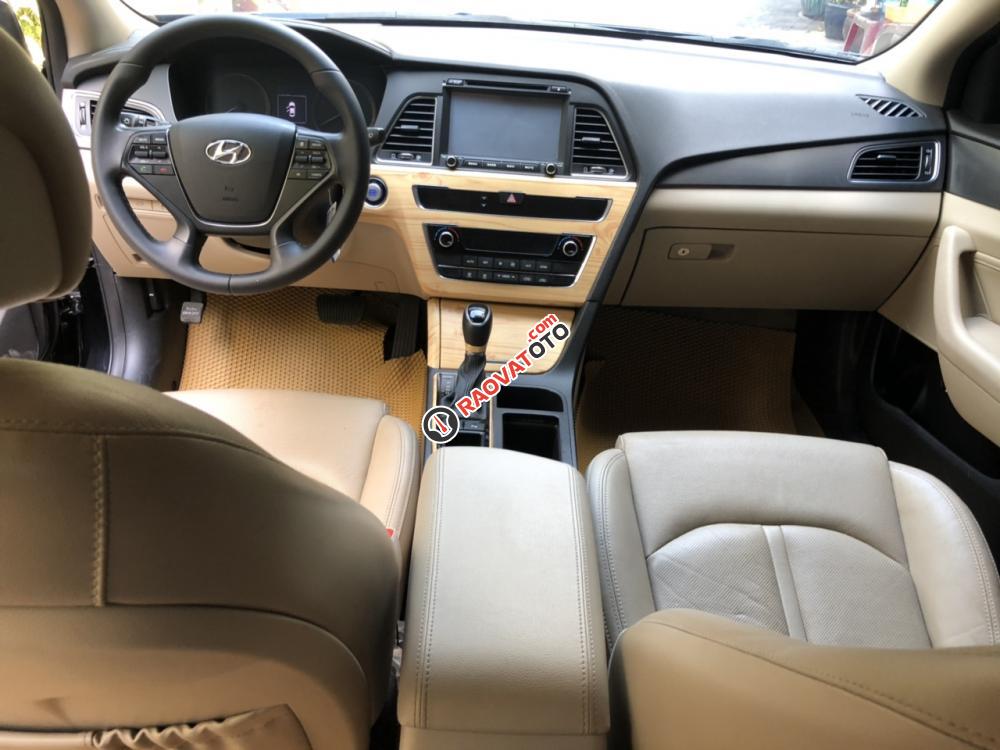 Bán Hyundai Sonata năm sản xuất 2015, màu đen, xe nhập giá cạnh tranh-6