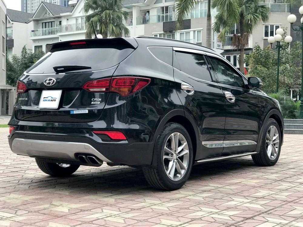 Bán xe Hyundai Santa Fe CRDi 2016 - máy dầu 2 cầu bản đặc biệt-3