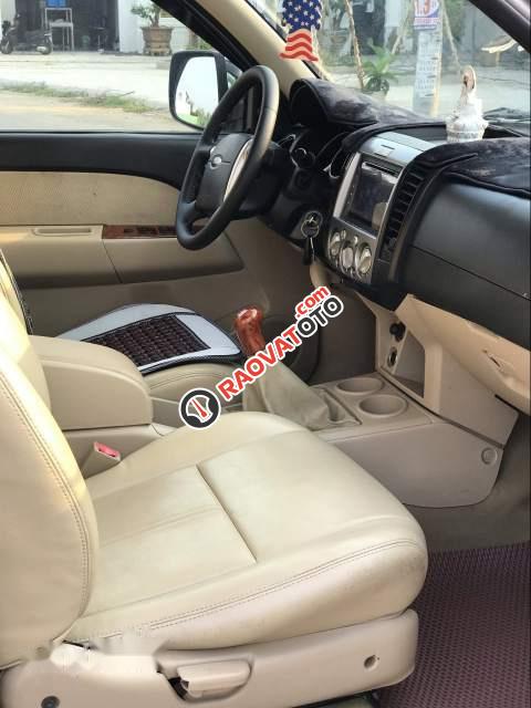 Bán Ford Everest MT năm 2012, màu hồng phấn, nhập khẩu -5