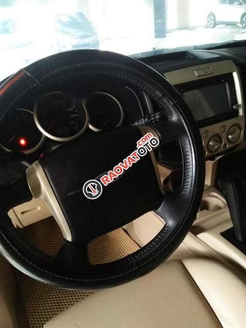 Bán Ford Everest AT sản xuất 2011, màu đen, số tự động-1