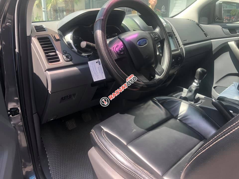 Bán ô tô Ford Ranger XLS MT năm 2017, màu xám (ghi), nhập khẩu nguyên chiếc-6