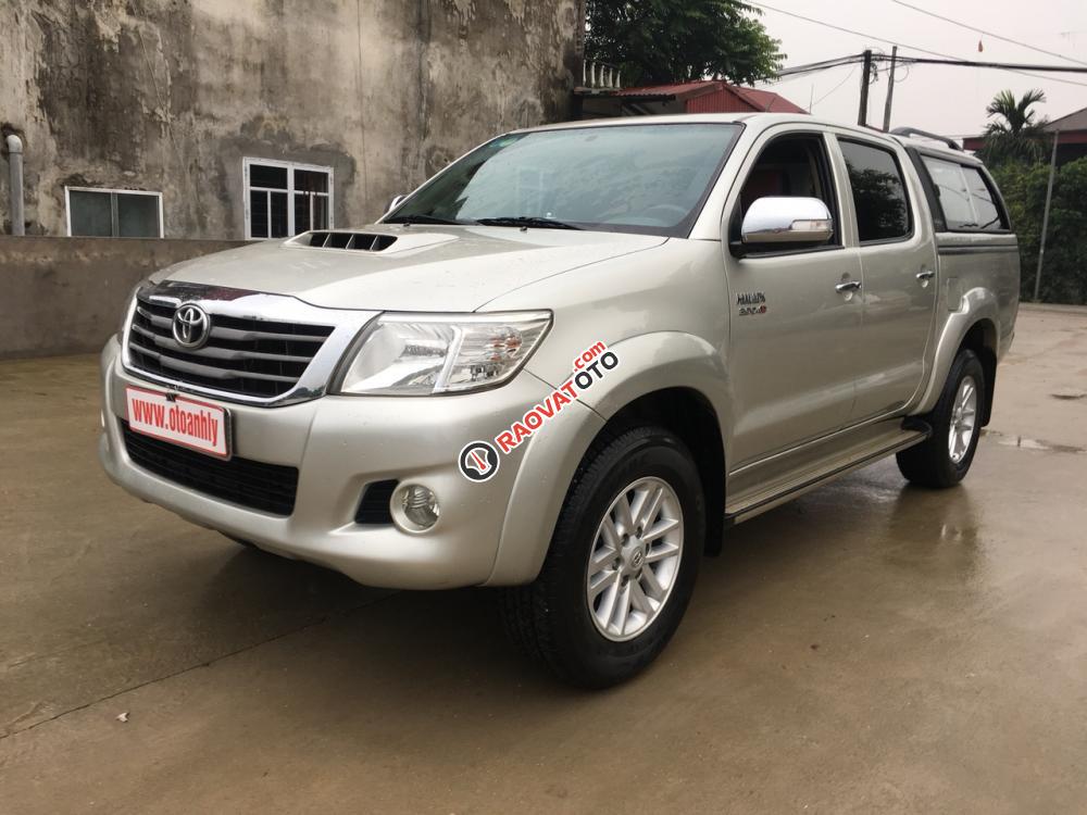 Bán xe Toyota Hilux sản xuất năm 2011, màu bạc, xe nhập, giá 485 tr-1