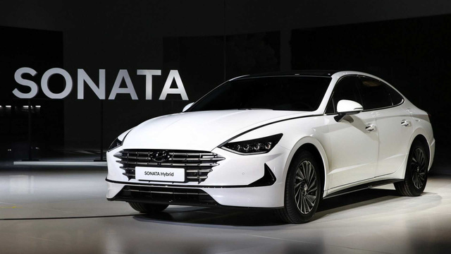 Hyundai Sonata 2020 đã xuất đầu lộ diện, Camry hãy dè chừng! a7