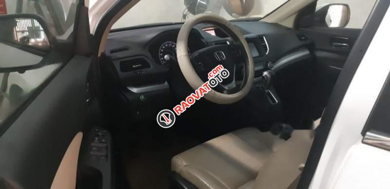 Bán Honda CR V 2.0 năm sản xuất 2015, màu trắng xe gia đình-2