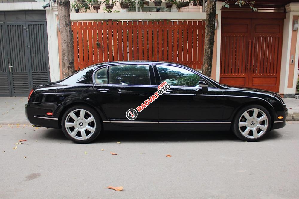 Cần bán xe Bentley Continental Flying Spur model 2008, màu đen, xe đẹp xuất sắc-1