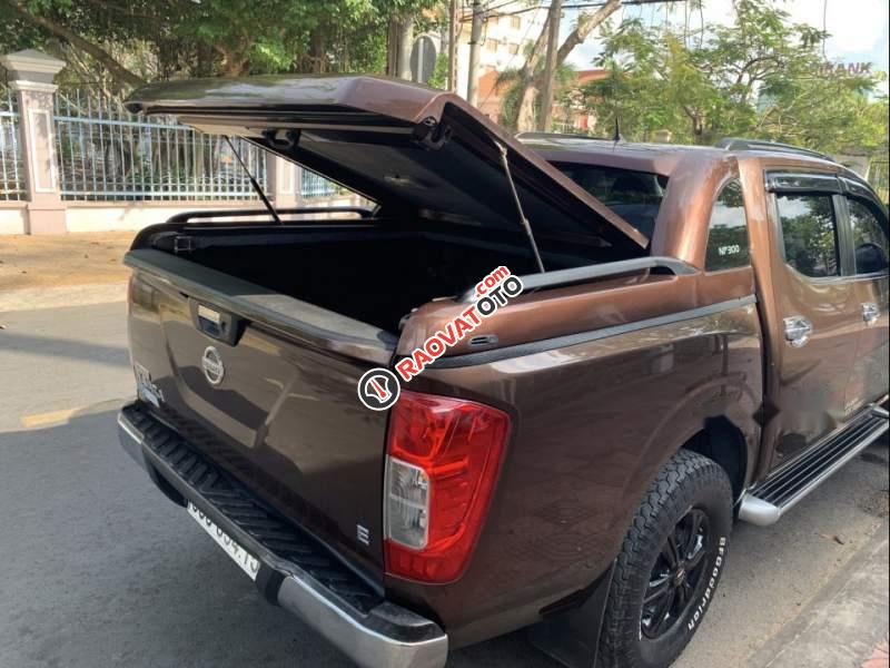 Bán xe Nissan Navara E đời 2016, màu nâu, xe nhập còn mới, giá 480tr-0